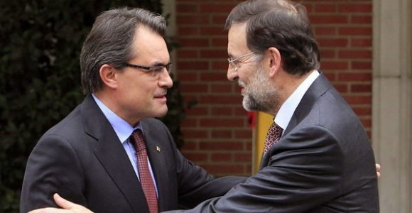 El President de l'estat espanyol, Mariano Rajoy, amb el President de la Generalitat de Catalunya, Artus Mas.