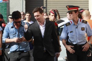 Leo Messi en la entrada del juzgado 