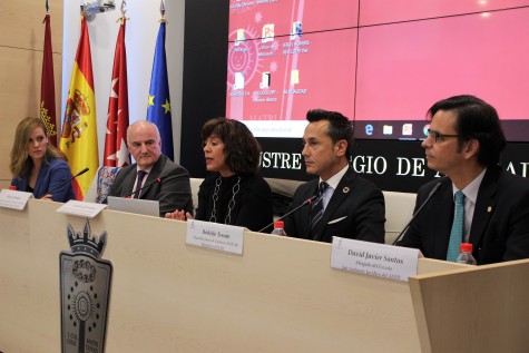 De izq. a dcha. Esther Montalvá, Borja Adsuara, Yolanda Quintana, Rodolfo Tesone y David Javier Santos__