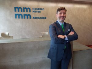 Víctor Manzanares